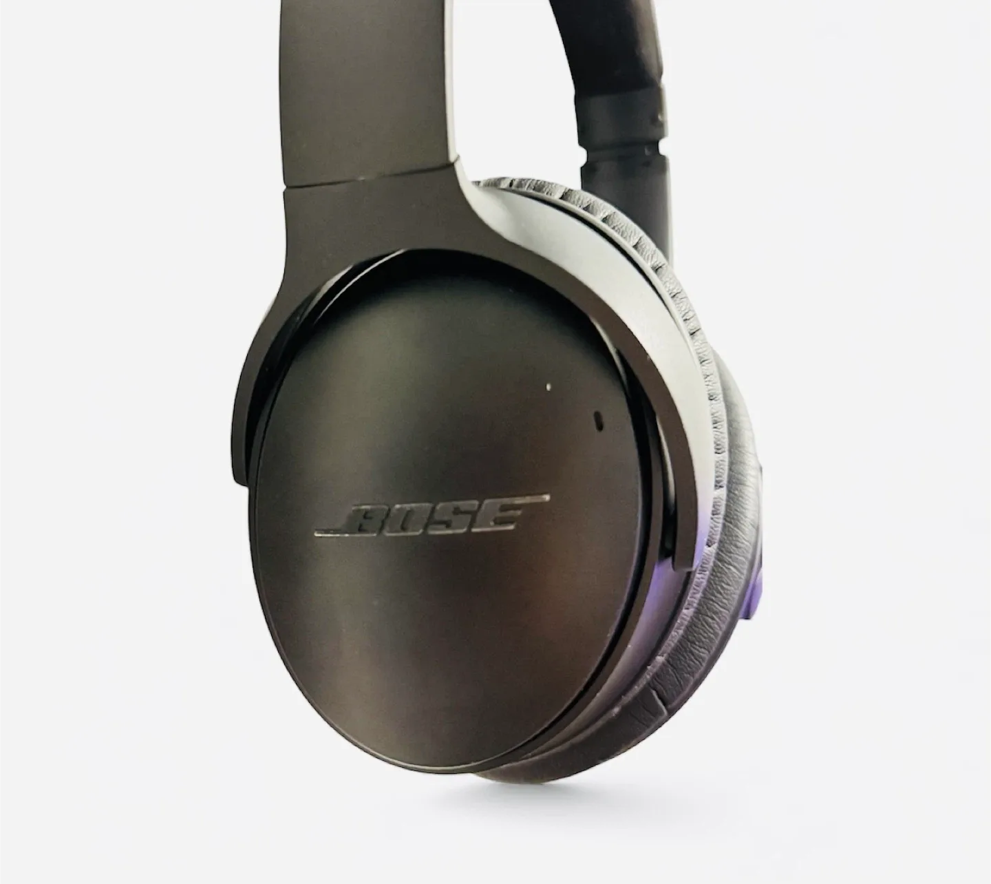 Bose QuietComfort 35 (QC35) Wireless Headphones – Black image indicator(2)