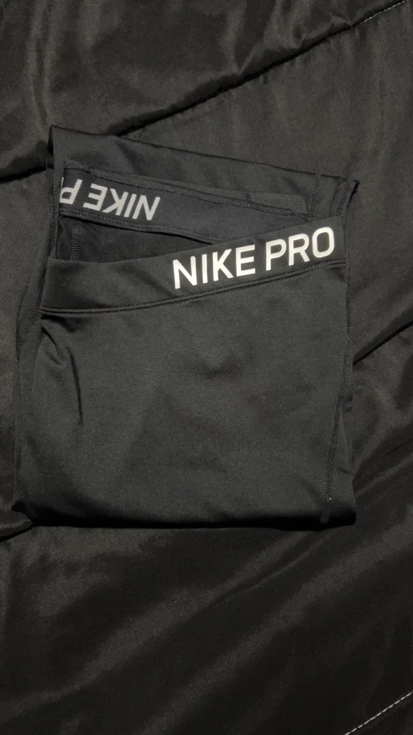 Nike Pro Black Leggings