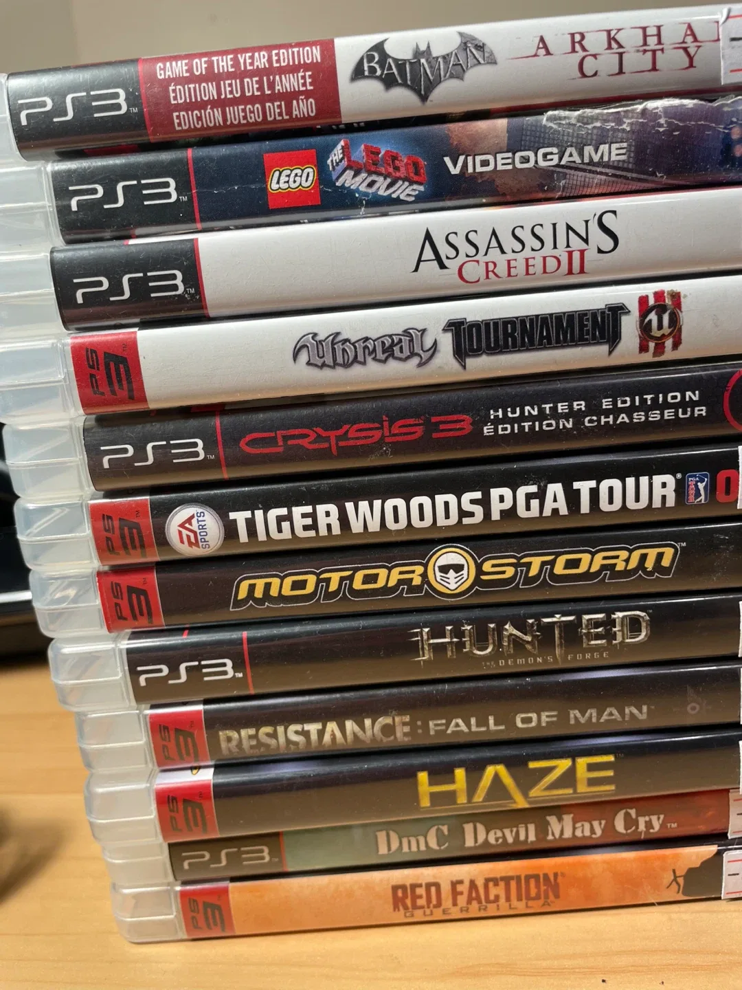 Sony PS3 Console + 12 Games image indicator(2)