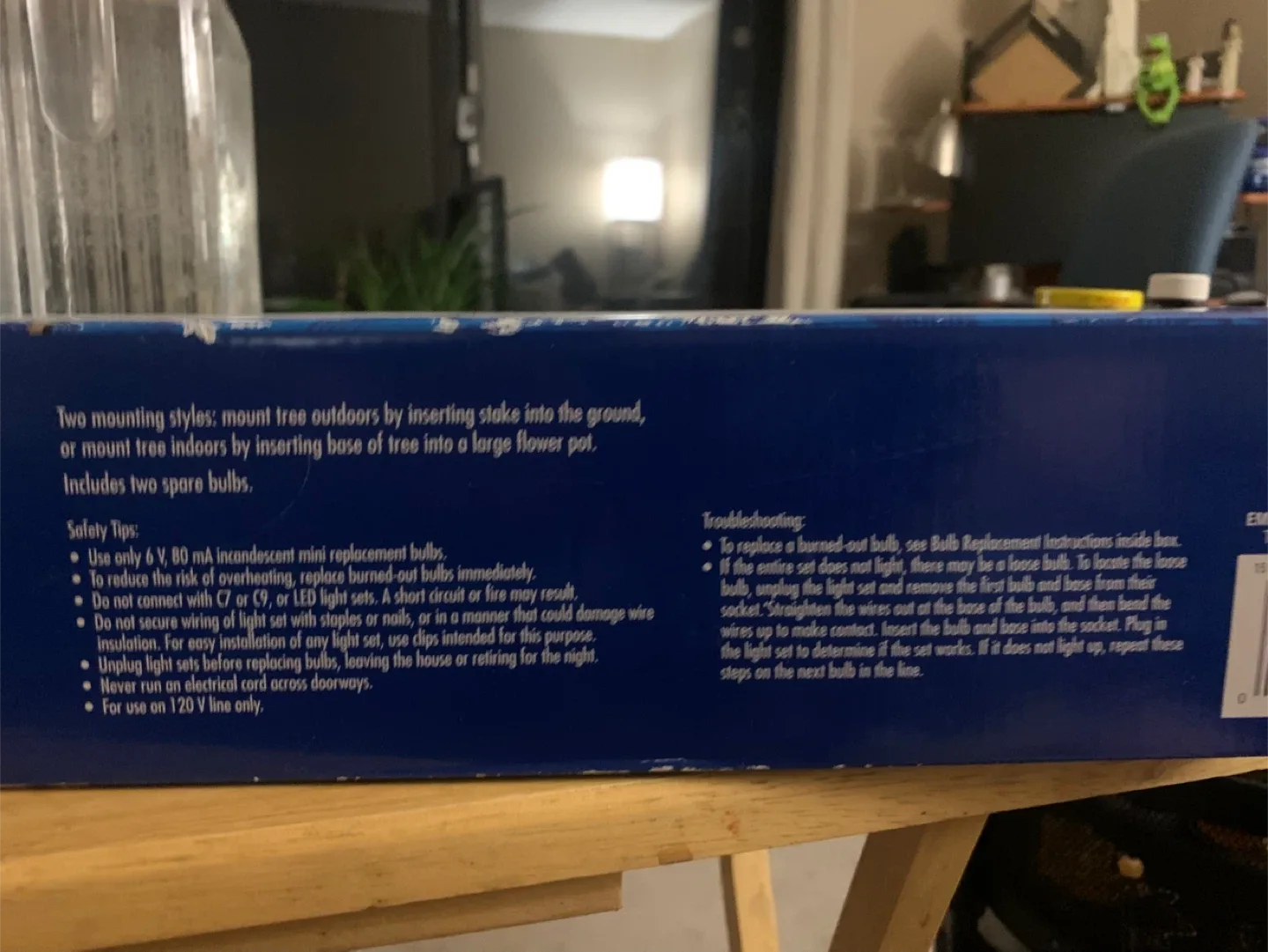 Kirkland Decorative Lighted Tree Stake - New in Box! image indicator(2)