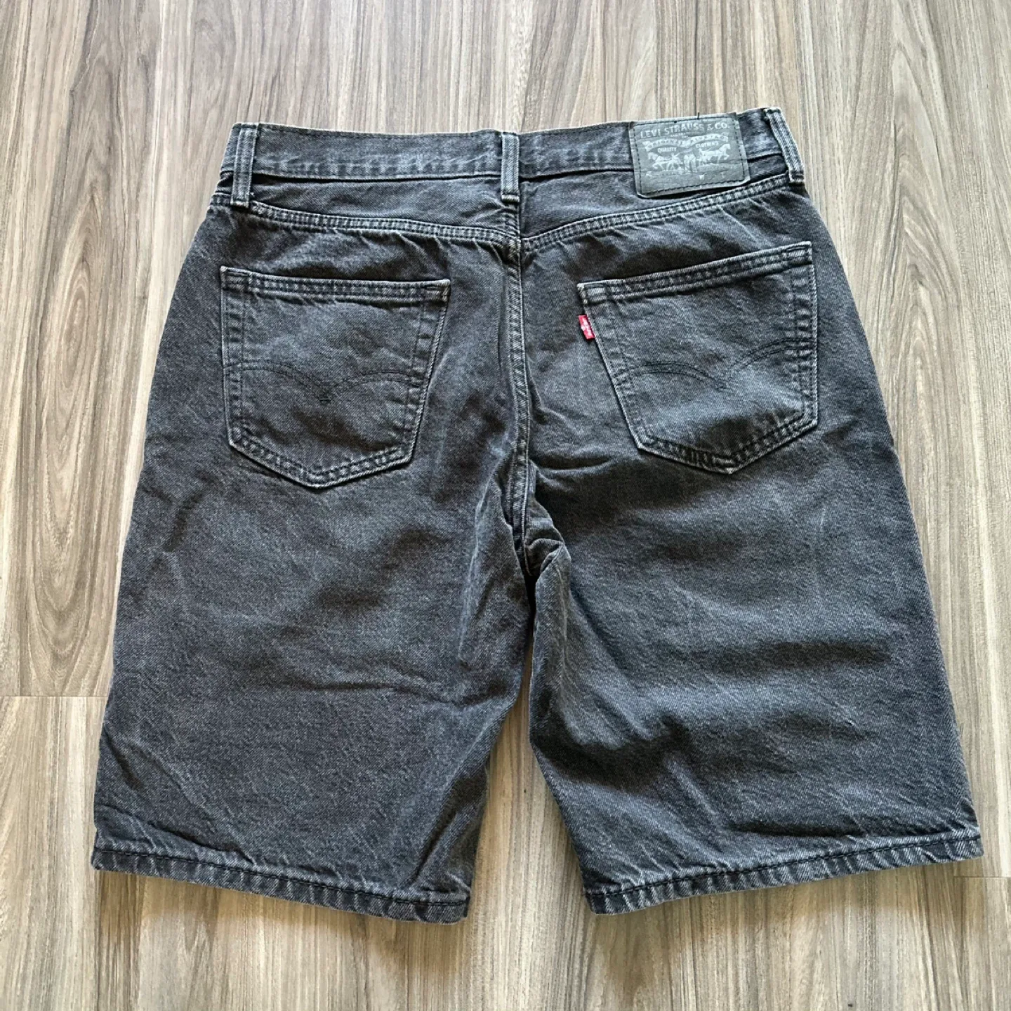 Levi's 469 Jorts image indicator(2)