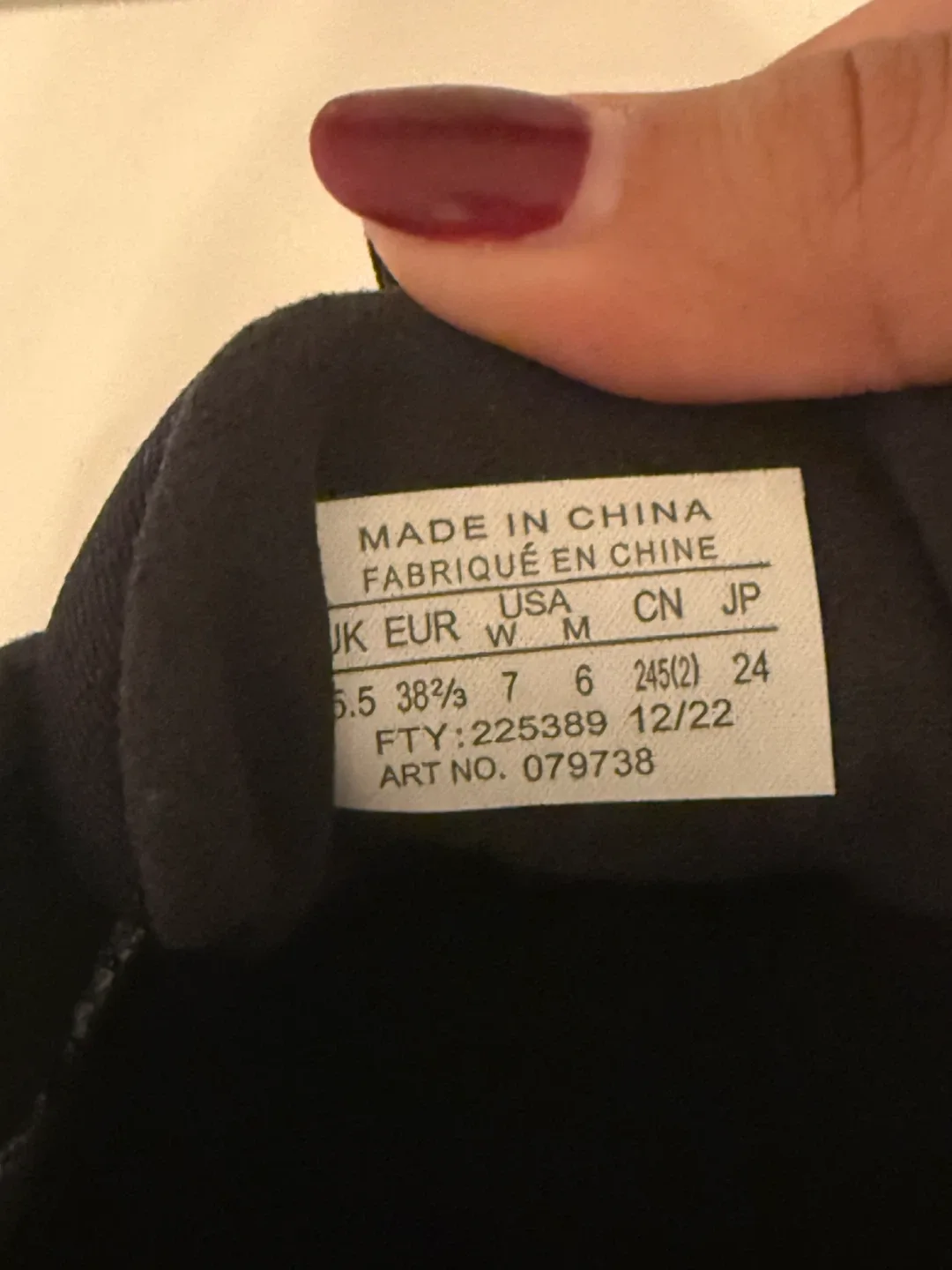 Arc'teryx Aerios Black Trail Running Shoes - Women's US 7 image indicator(4)