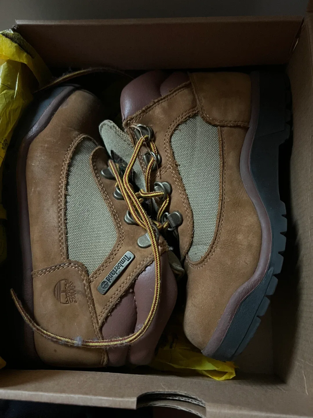 Timberland Youth's Field Boots - Size 1.5 image indicator(7)