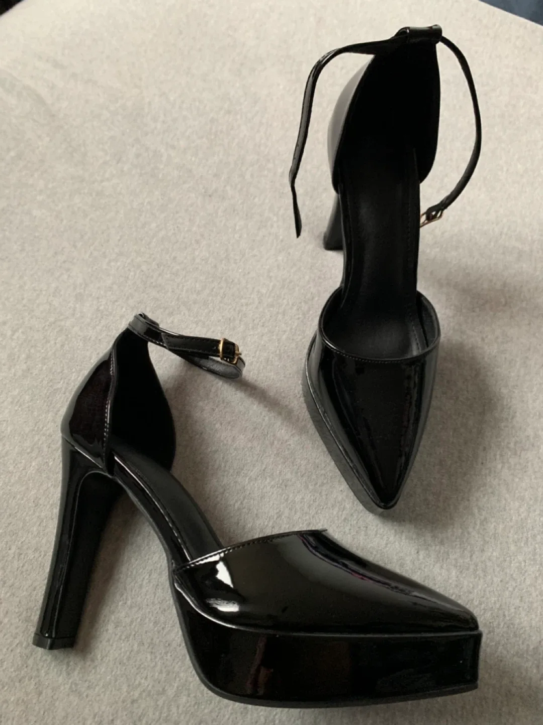Black Platform Heels - Size 8.5 #Cleanout
