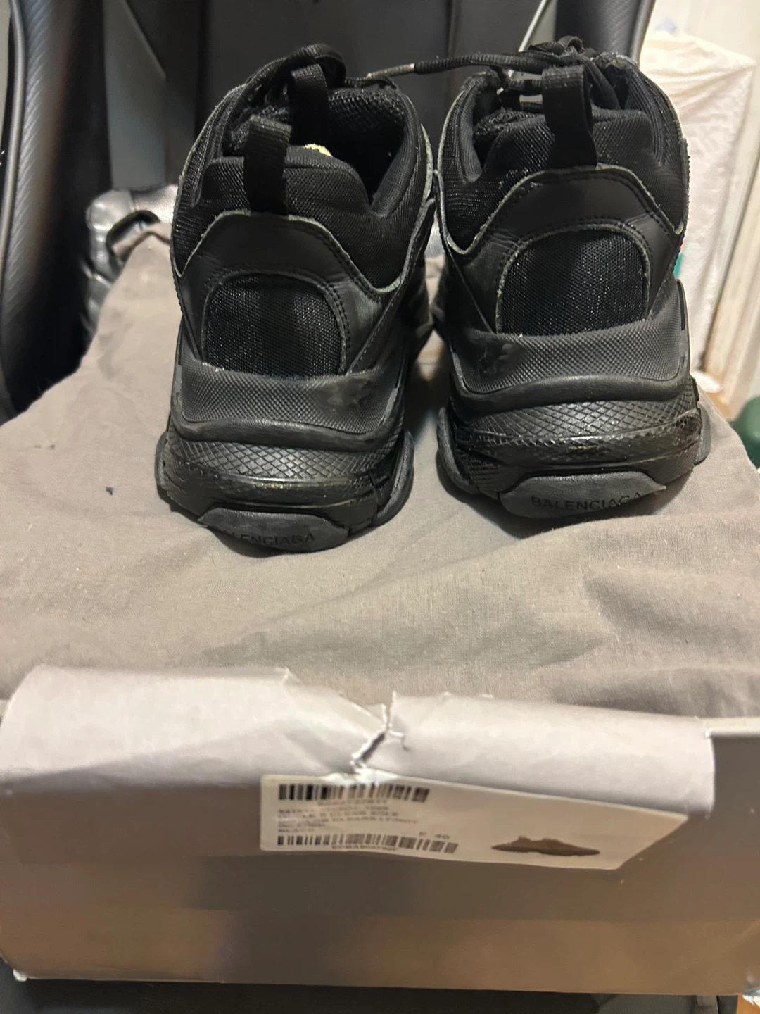 Balenciaga Triple S Size 40 - photo 3