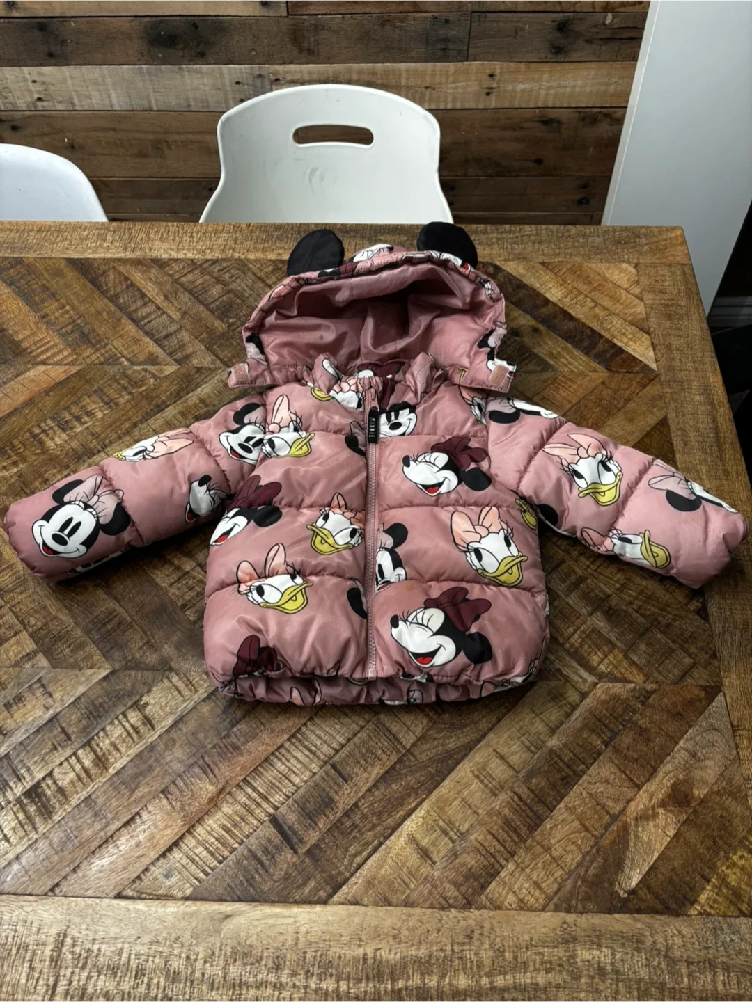 H&M Disney Minnie Mouse Puffer Jacket: Size 12-18M