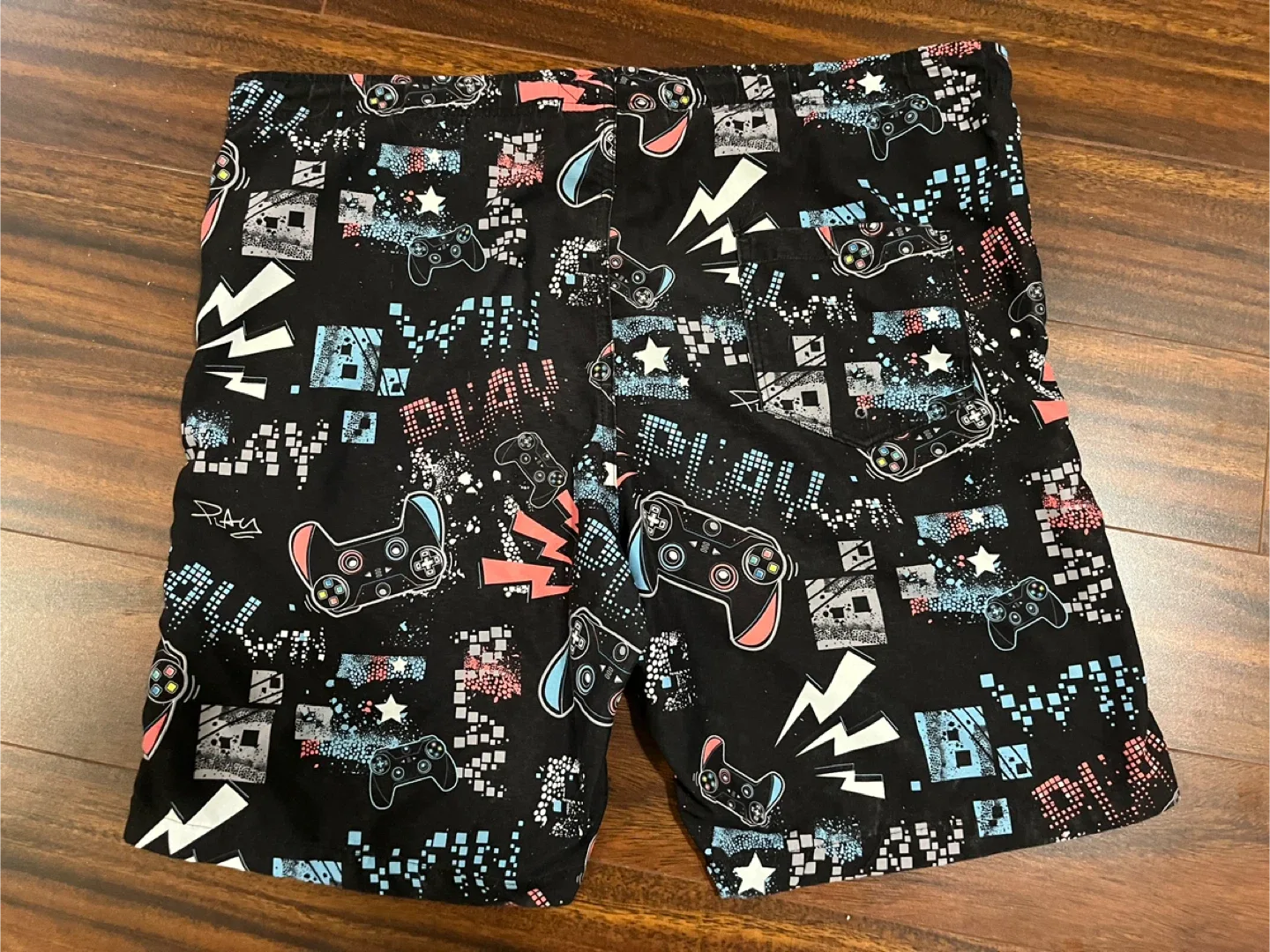 Texfit men’s medium swimming trunks, gaming, black image indicator(8)