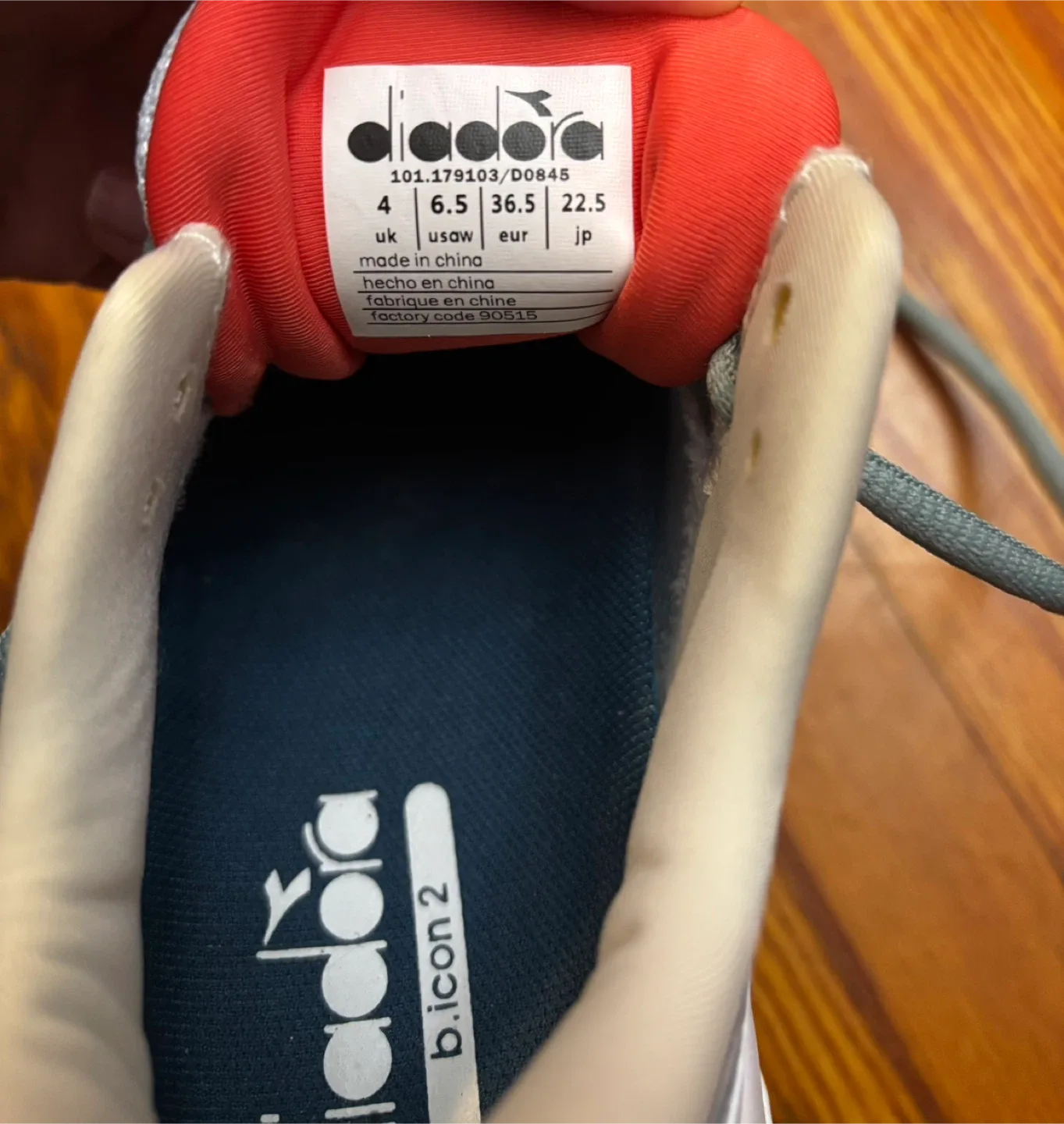 Diadora B.Icon 2 Tennis Shoes - Size 6.5 Women’s image indicator(6)