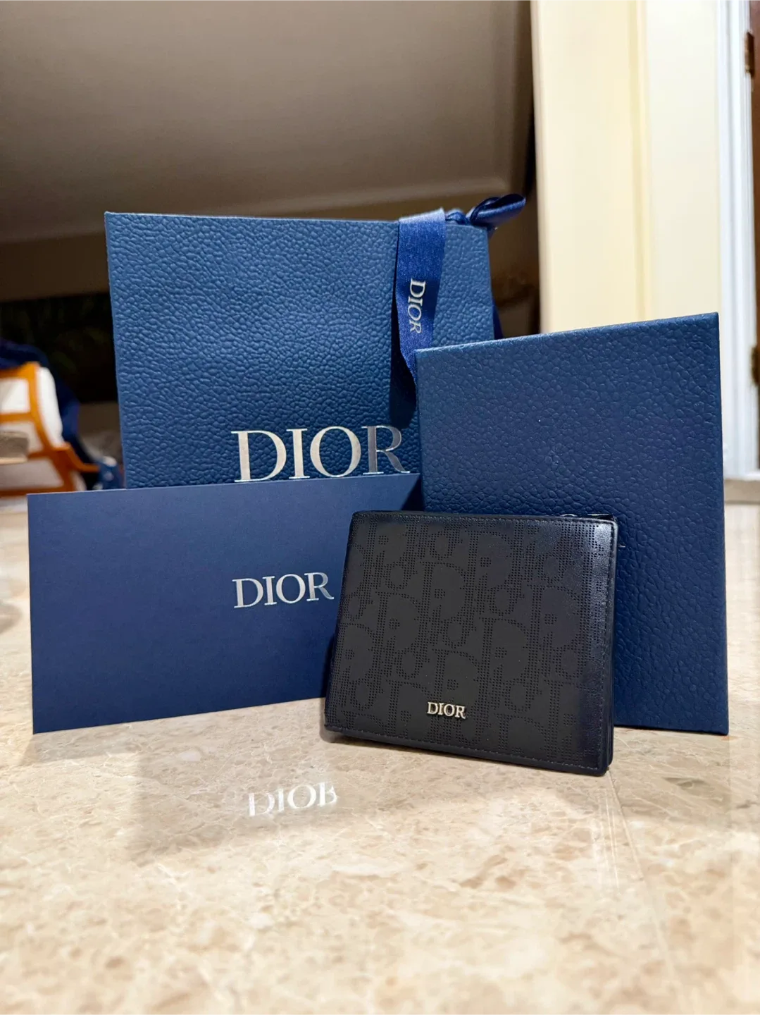 Dior Galaxy Leather Men's Wallet - Black (NEGOTIABLE) image indicator(8)