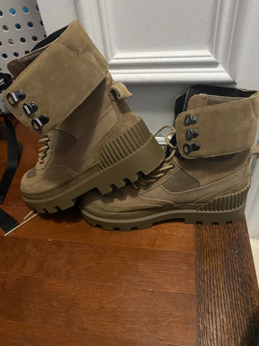 Zara Brown Ankle Boots - Size 40 image indicator(3)