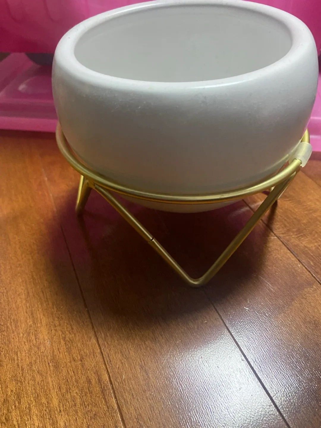 White Ceramic Planter with Gold Stand