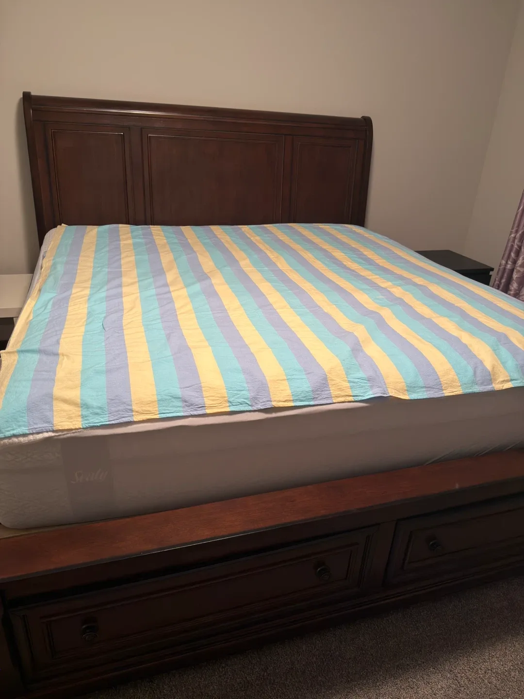 Mattress with bed bug cover and bed king size image indicator(2)