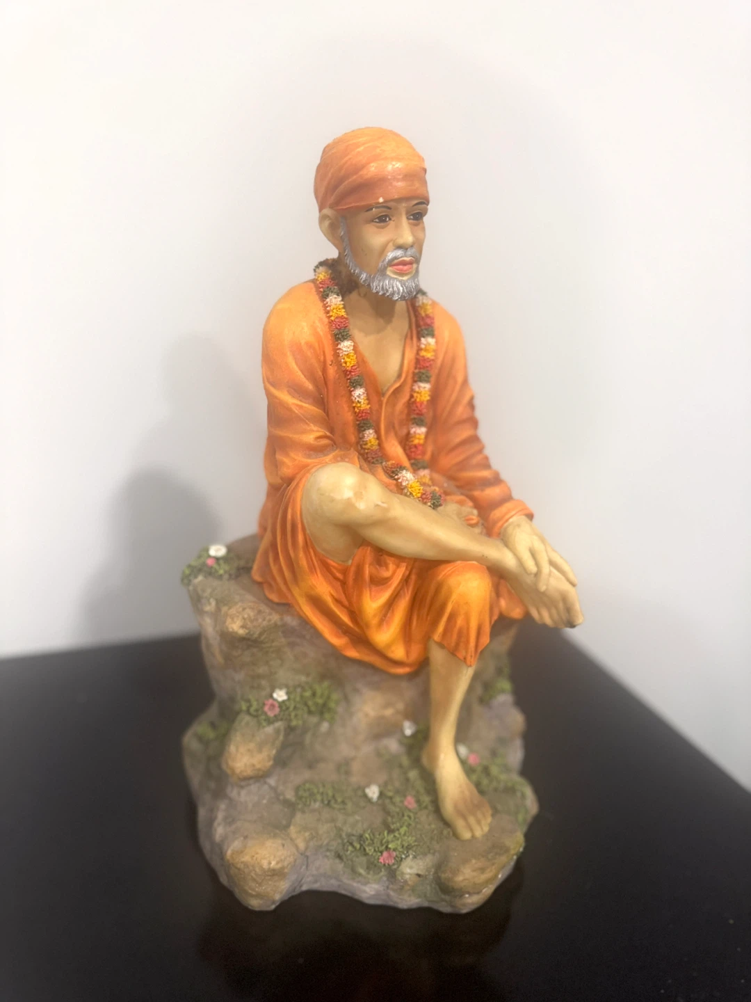 Sai Baba Statue - photo 2