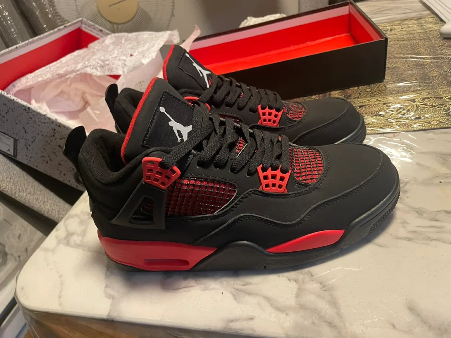 Jordon 4 - Red Thunders