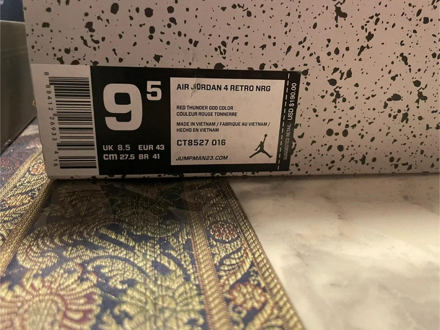 Jordon 4 - Red Thunders image indicator(4)