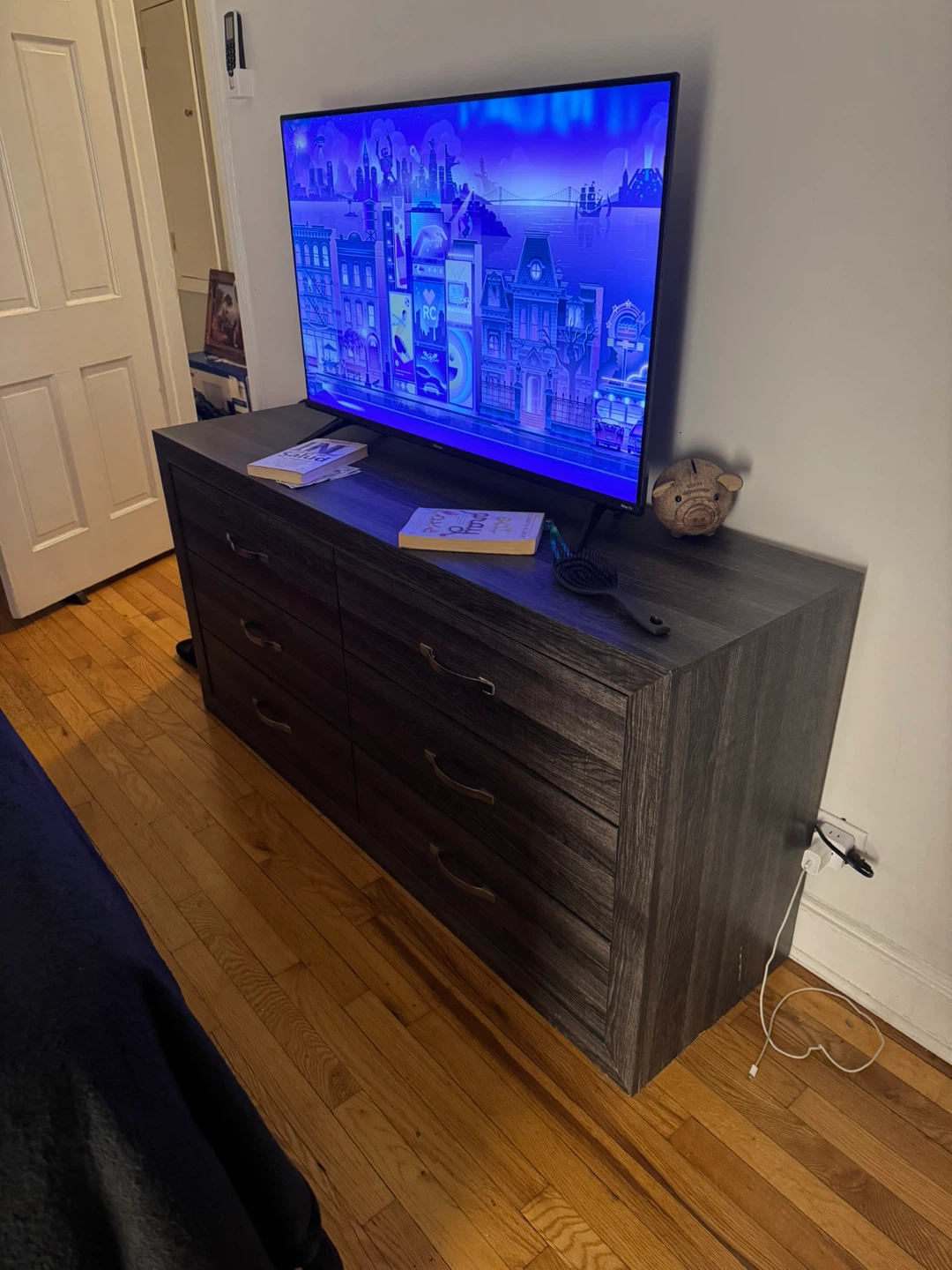 Bedroom Furniture Set – Excellent Condition ( No delivery) - photo 3