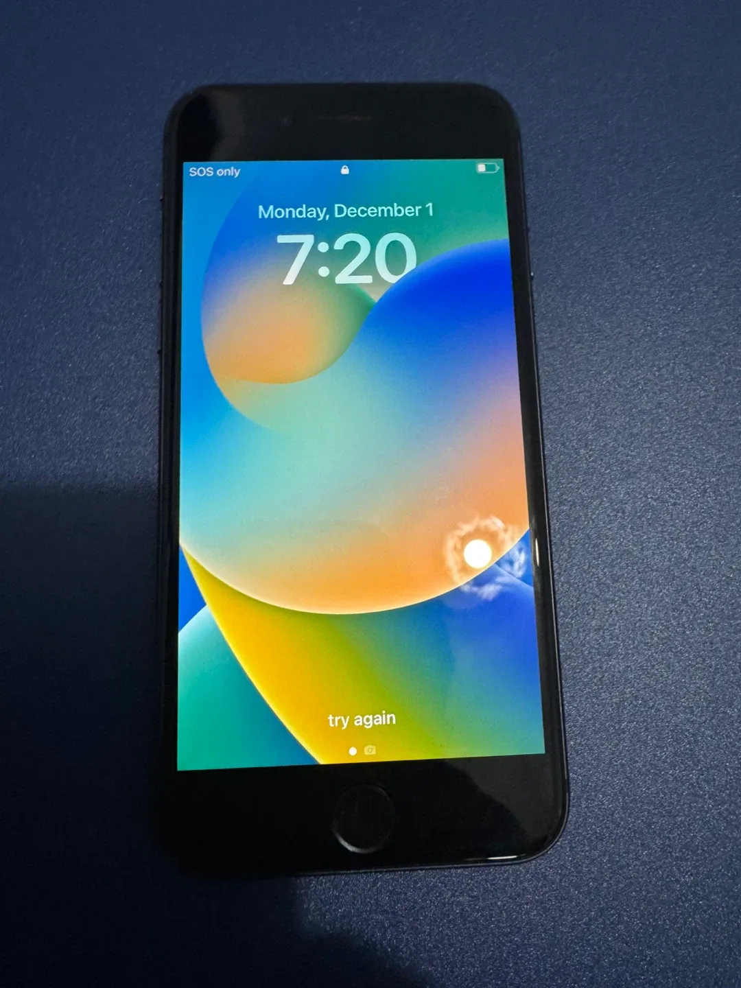 Apple iPhone 8 - Black