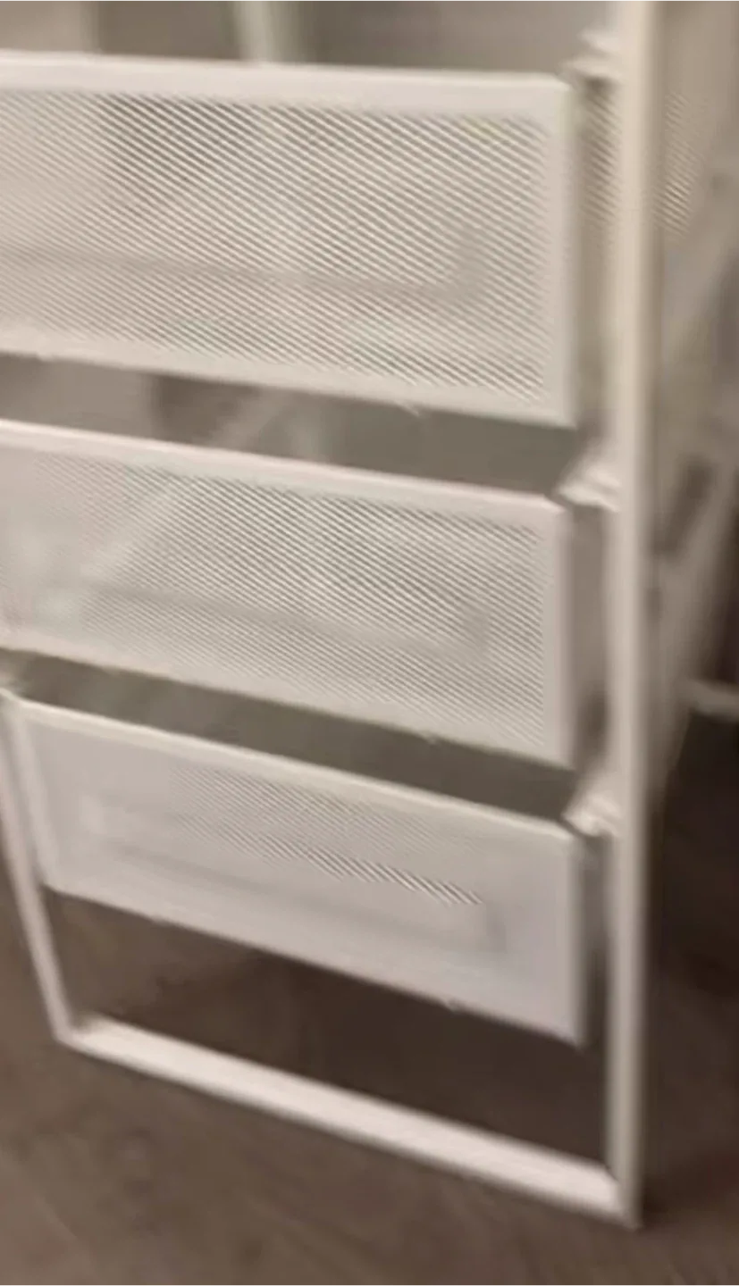 No black wheels- IKEA Lennart White Drawer Unit image indicator(2)