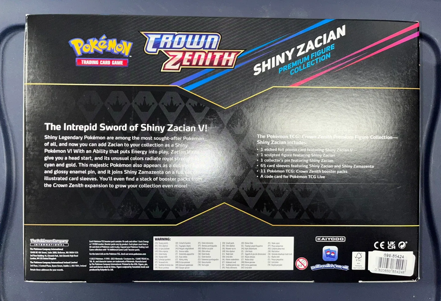 Pokémon Crown Zenith Shiny Zamazenta Zacian Premium Figure image indicator(4)