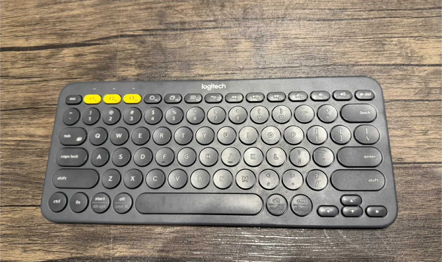 Logitech K380 multi device Bluetooth keyboard