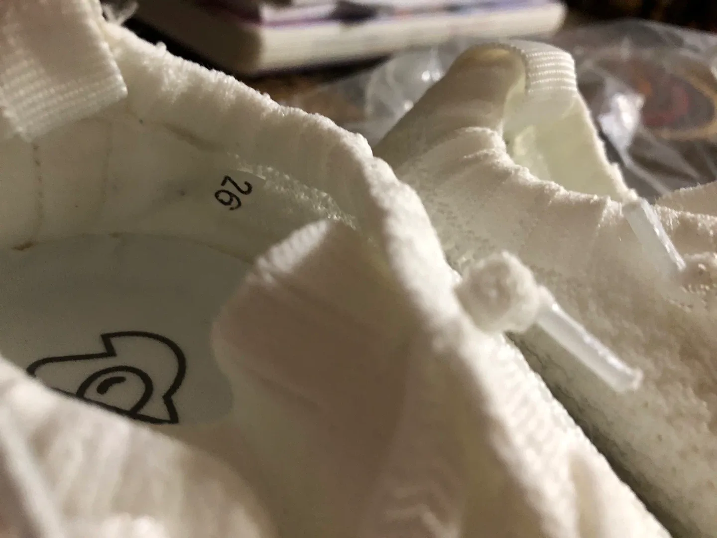 White Baby Shoes - Size 26 (New) image indicator(5)