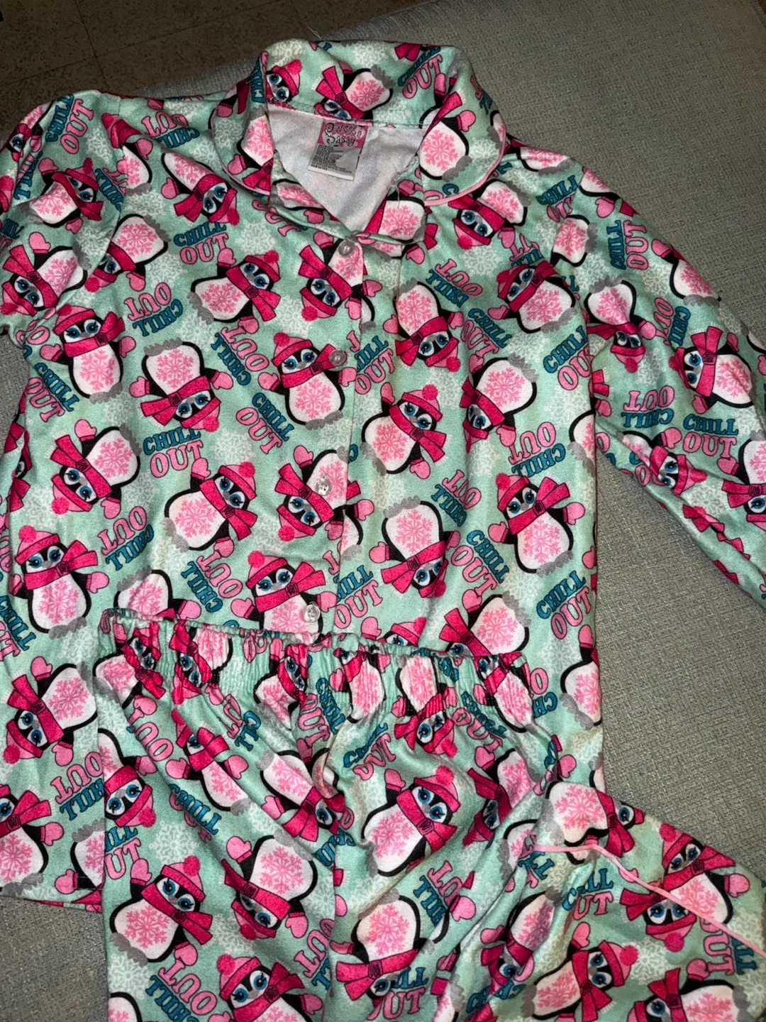 #Cleanout Sweet n Sassy Pajama Set - Size 14/16 image indicator(3)