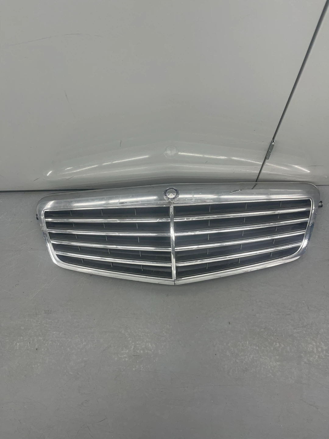 2012 Mercedes-Benz Grill