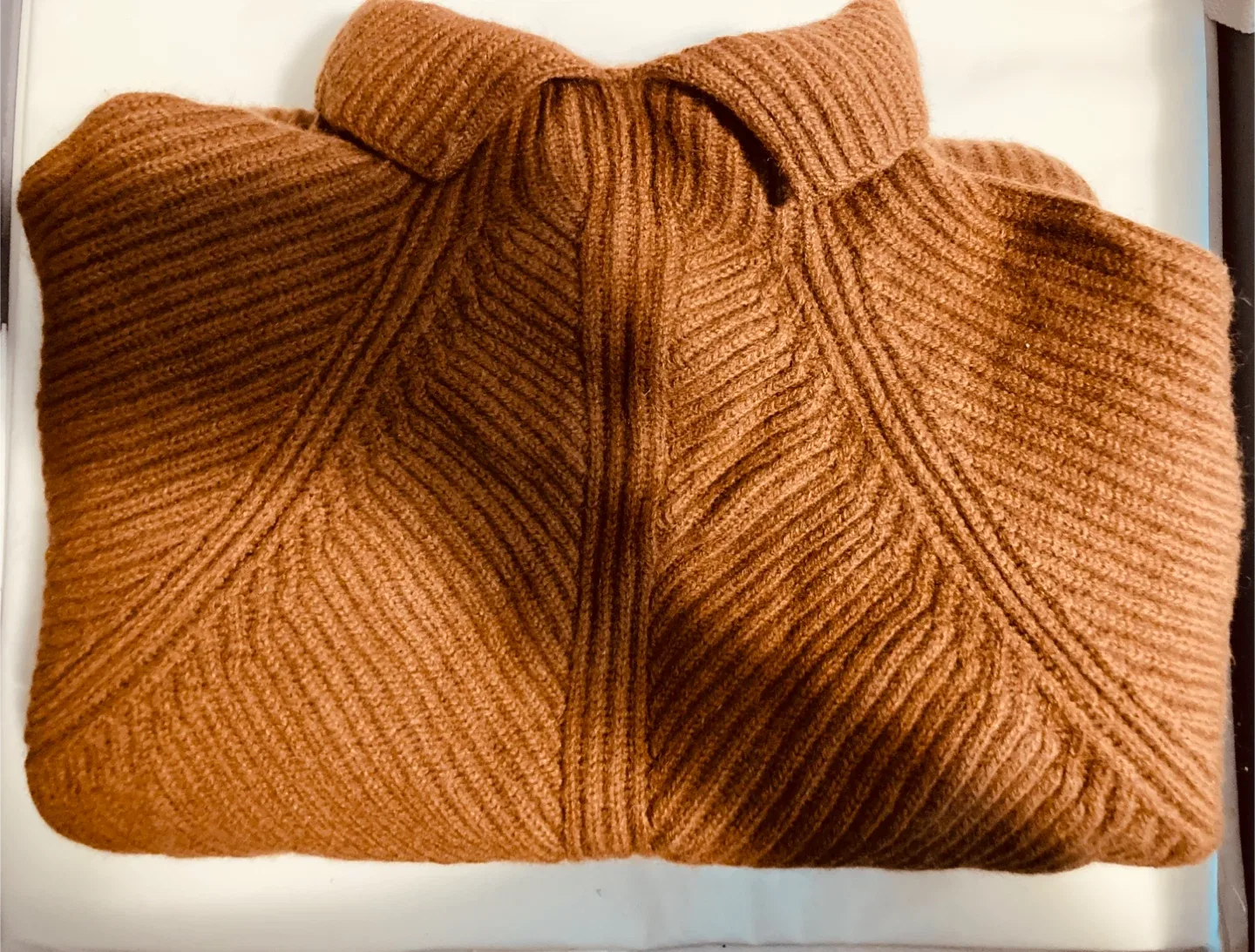 Theory Brown Sweater - Size M #Cleanout