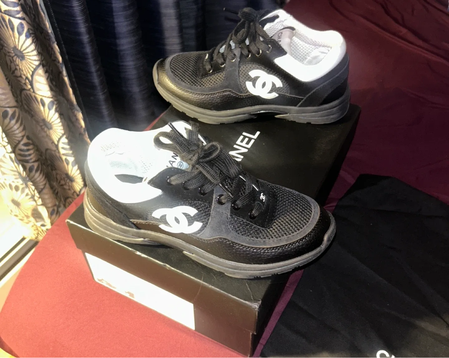 Chanel Sneakers Black/White Size 38 image indicator(4)
