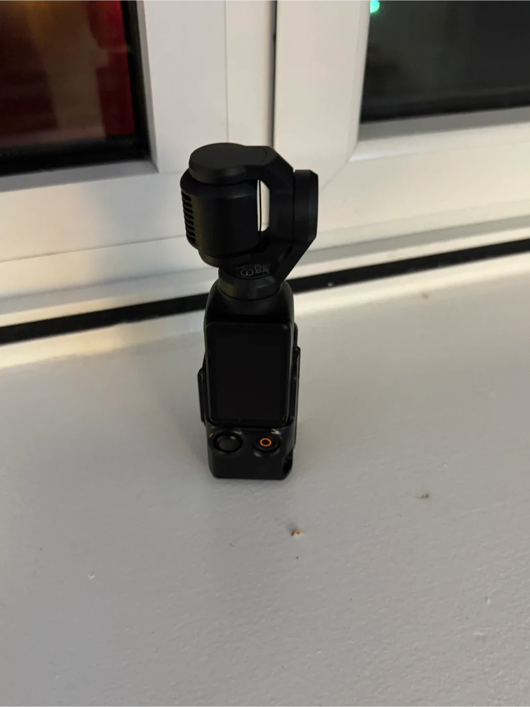 DJI Osmo Pocket 3 Gimbal Camera - Creator Set image indicator(5)