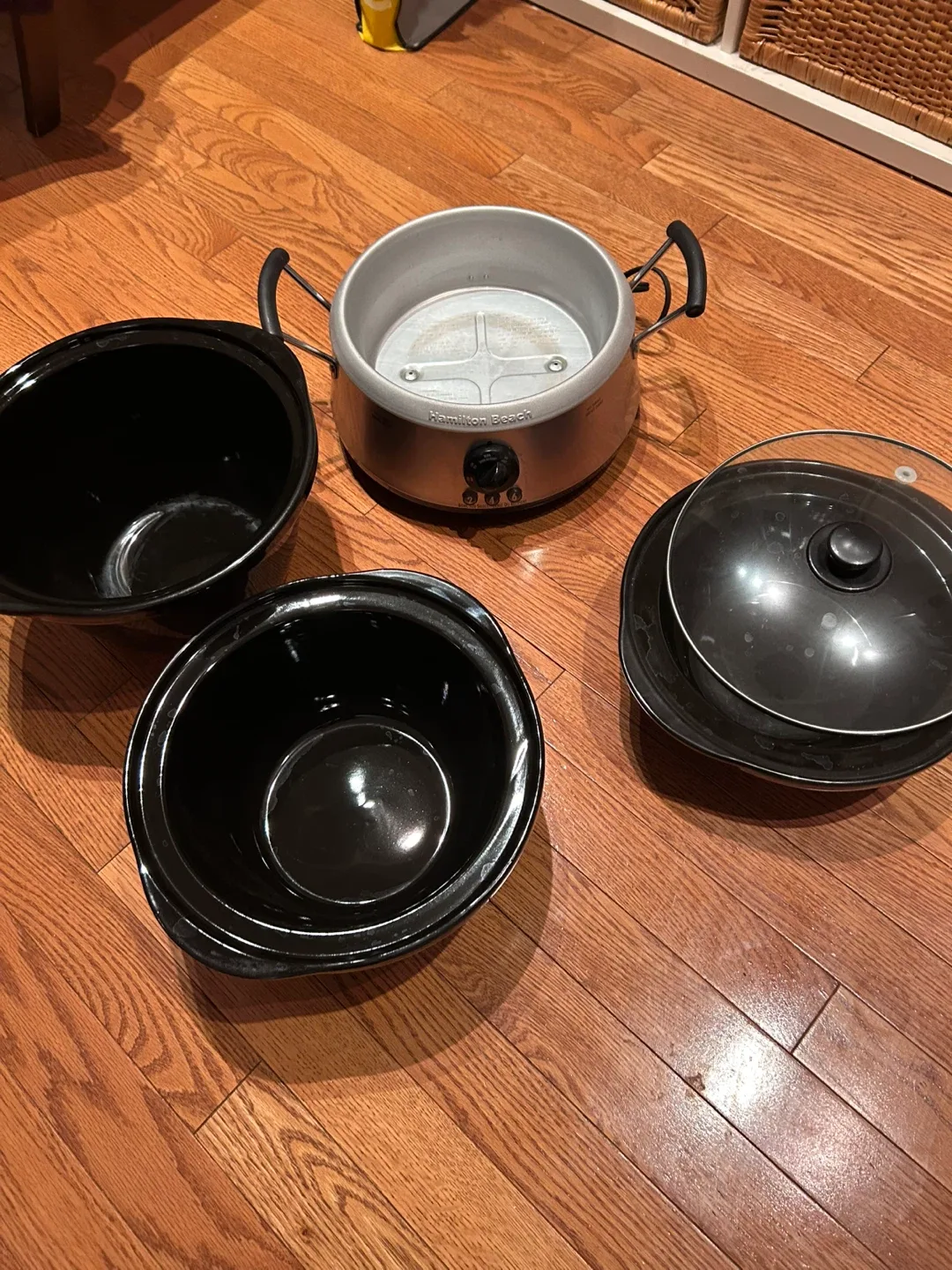 Hamilton Beach Slow Cooker + Cookbook