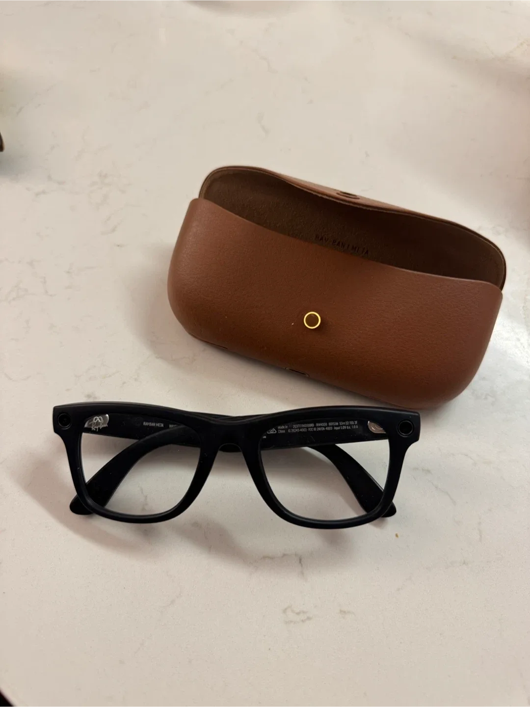 Ray-Ban Meta Smart Glasses Gen 1 image indicator(3)
