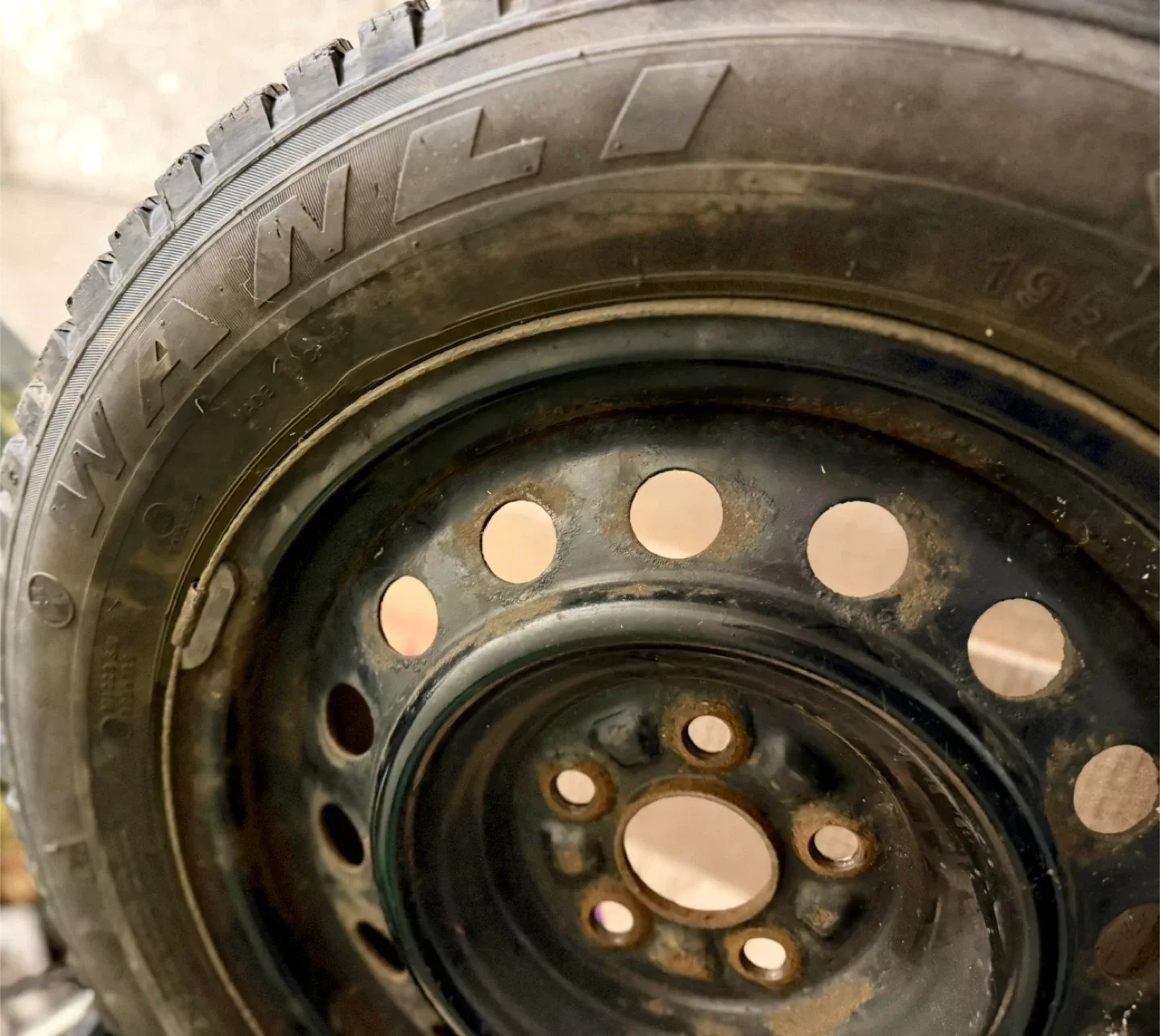 Winter Challenge 195/65R15 Tire image indicator(3)