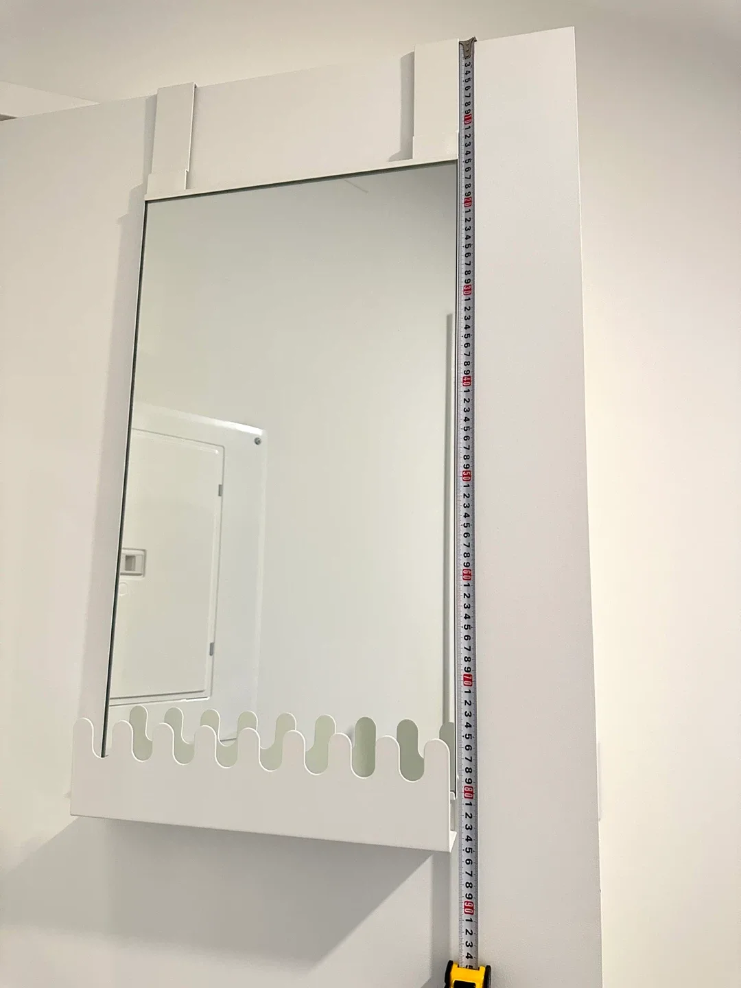 White Mirror with Shelf, 37.5cmx85cm image indicator(2)