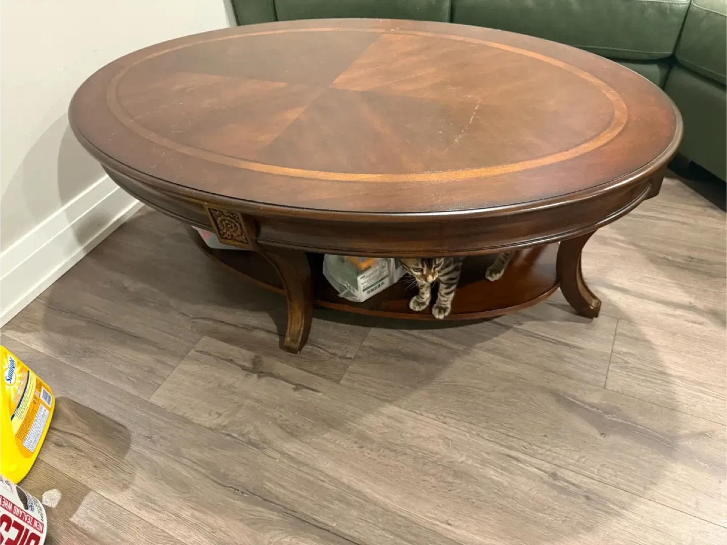 Oval Wooden Coffee Table image indicator(2)