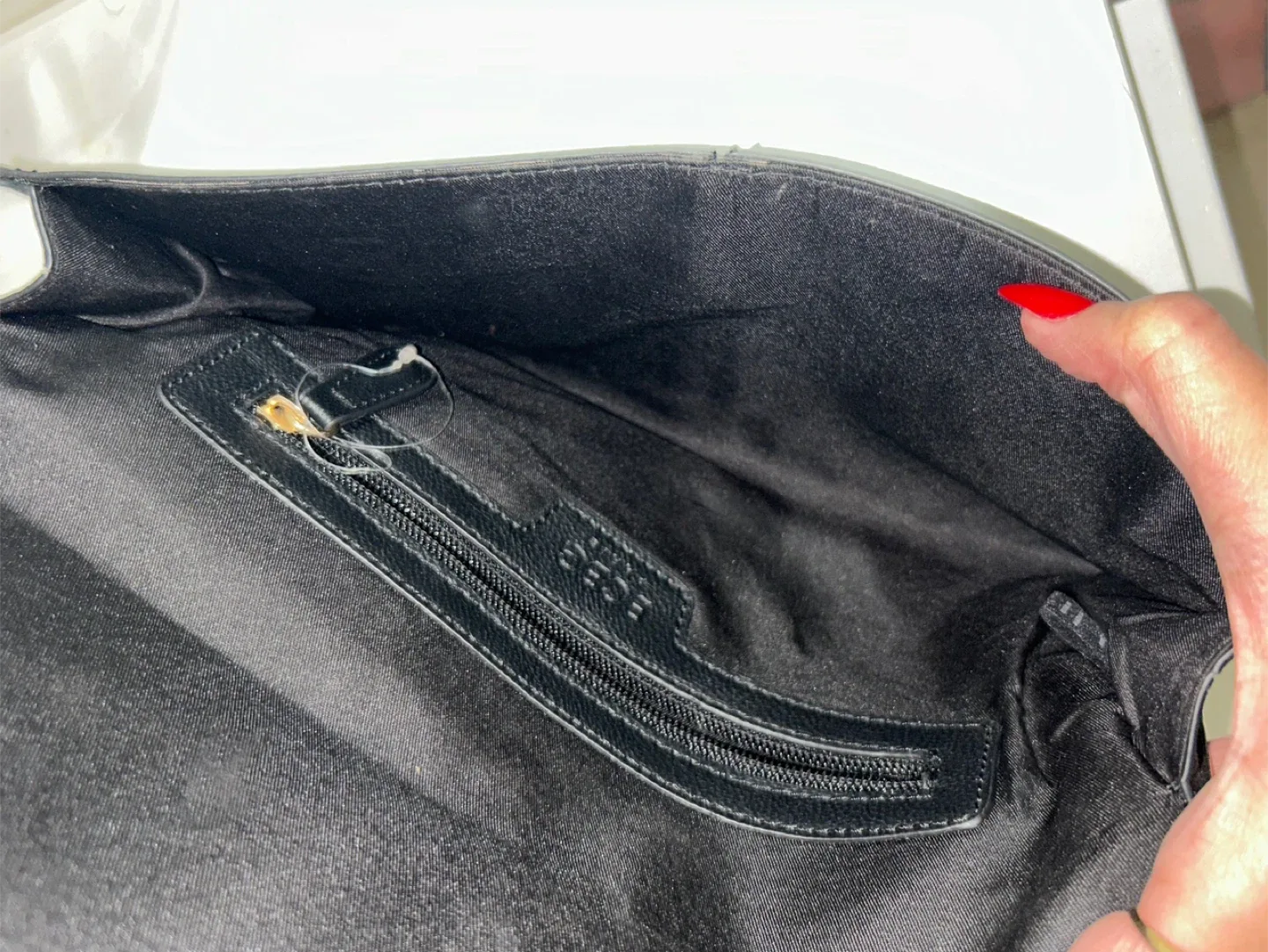 BCBG Clutch image indicator(3)