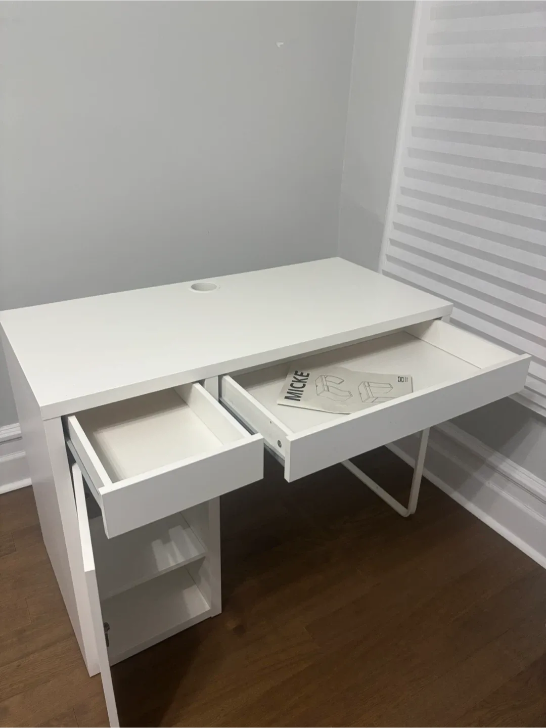 IKEA MICKE White Desk with Drawer image indicator(2)