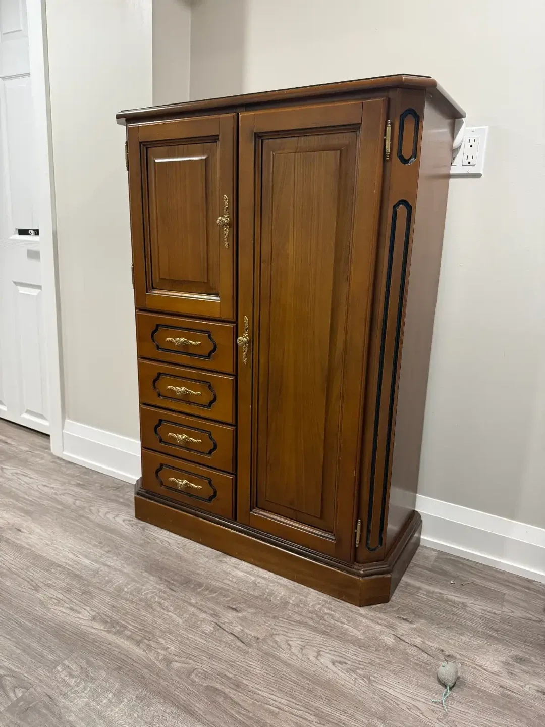 Wooden Shoe Cabinet with Drawers