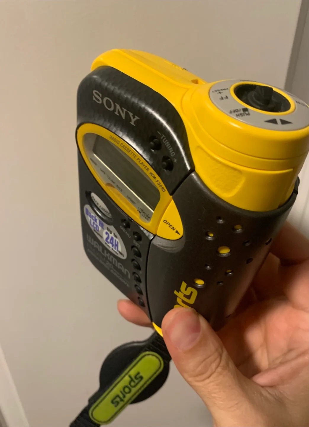 Sony Sports WM-FS595 Walkman RARE image indicator(4)