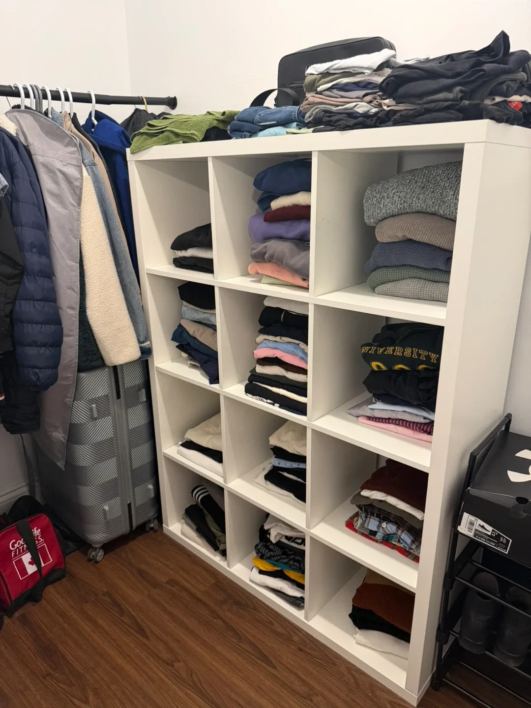 Ikea- Kallax shelf unit for Sale image indicator(2)