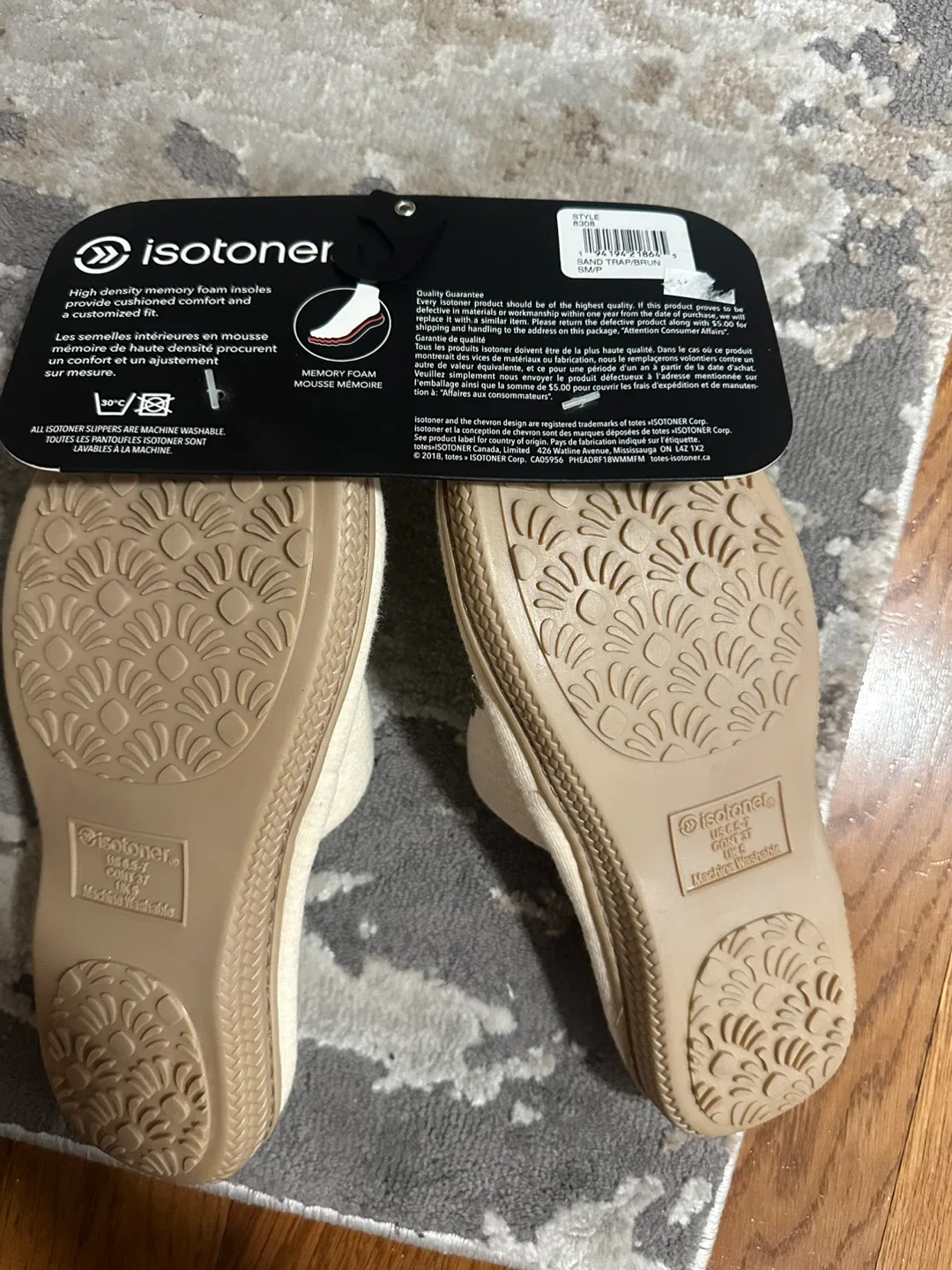 Isotoner Women's S Memory Foam Slippers image indicator(2)