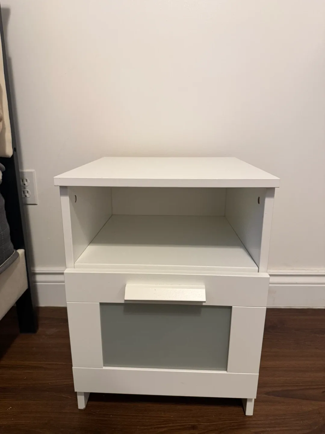IKEA Hemnes White Nightstand