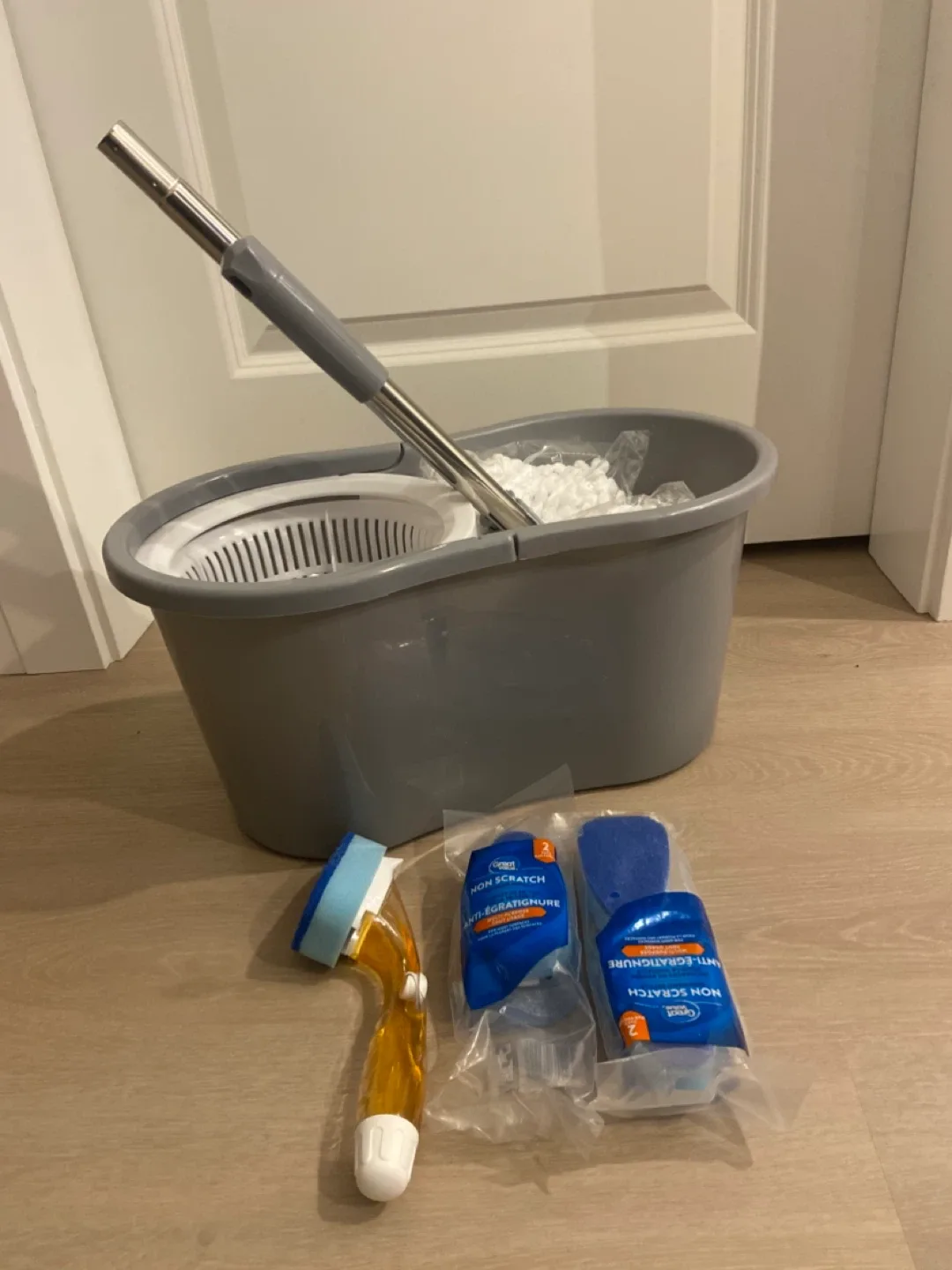 Spin Mop Bucket Set - New