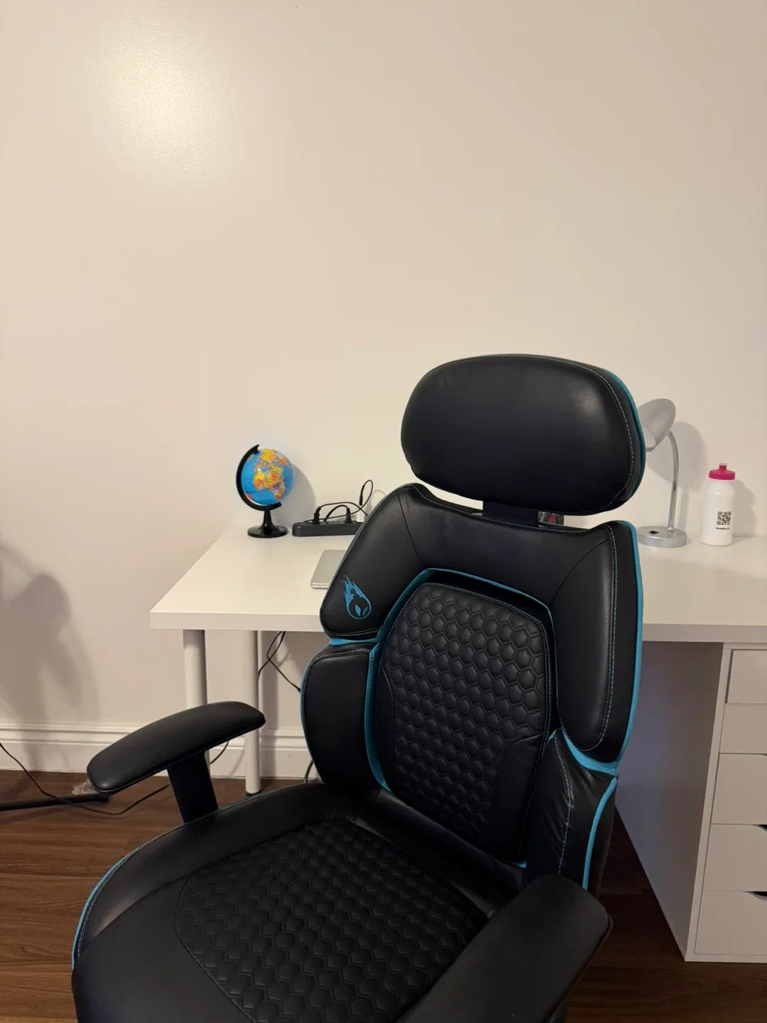 AndaSeat Kaiser 3 Series Gaming Chair - Black