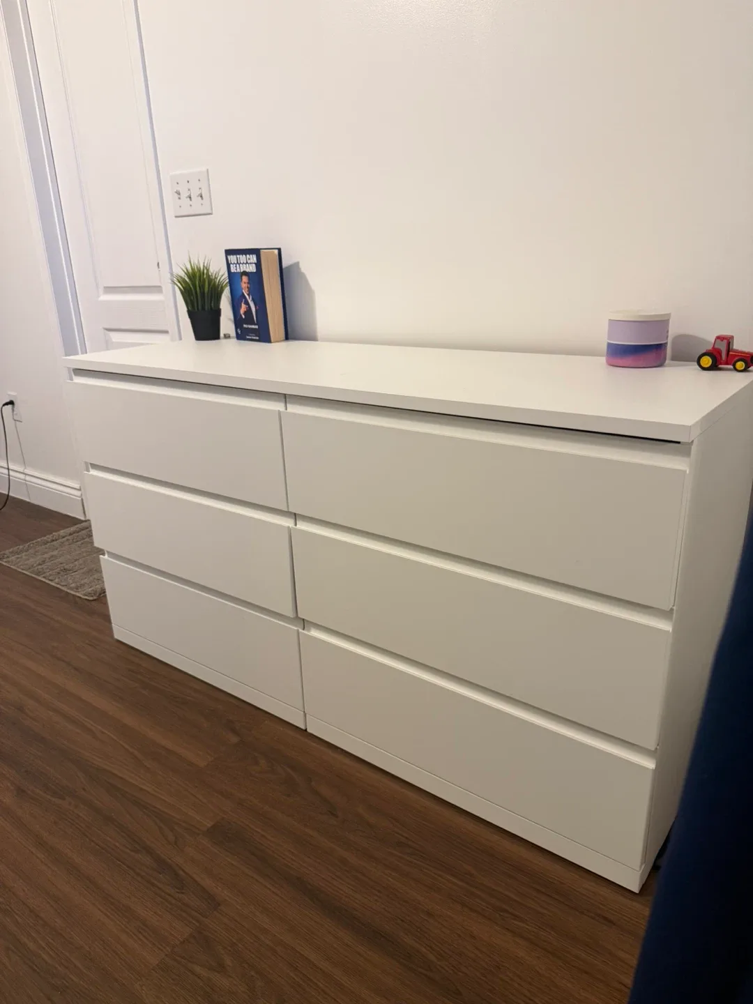 IKEA storklinta White 6-Drawer Dresser image indicator(4)