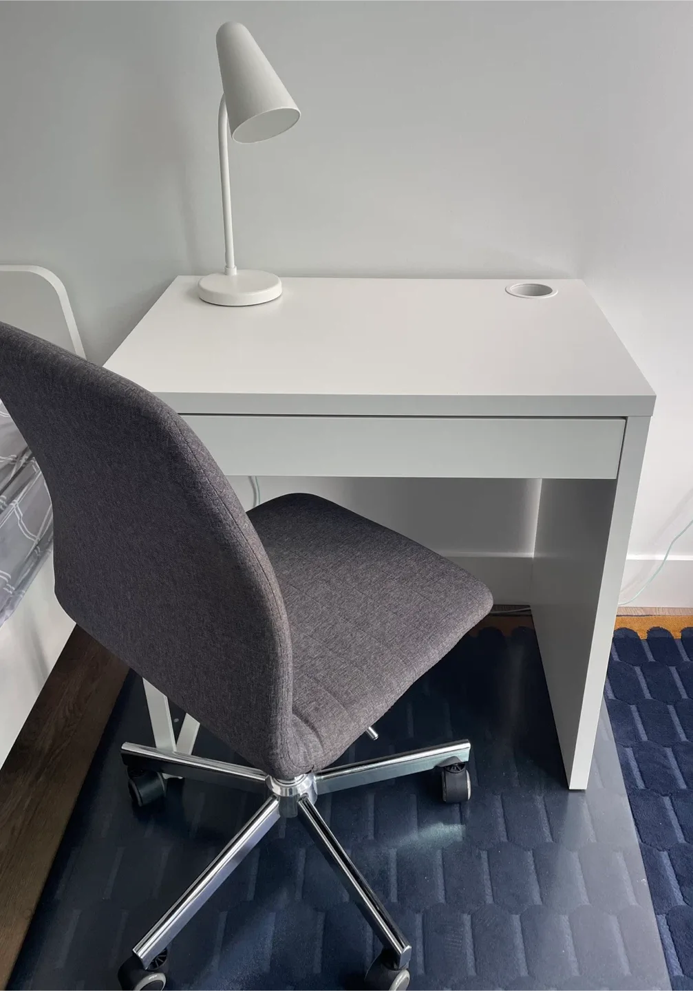 MOVING SALE - Metrotown image indicator(3)