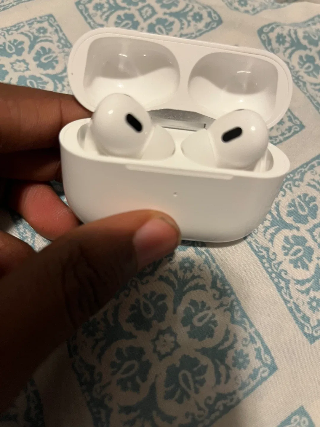 🔥 Custom 1-of-1 AirPods Rep – Looks Real, High Quality 🎧 image indicator(6)