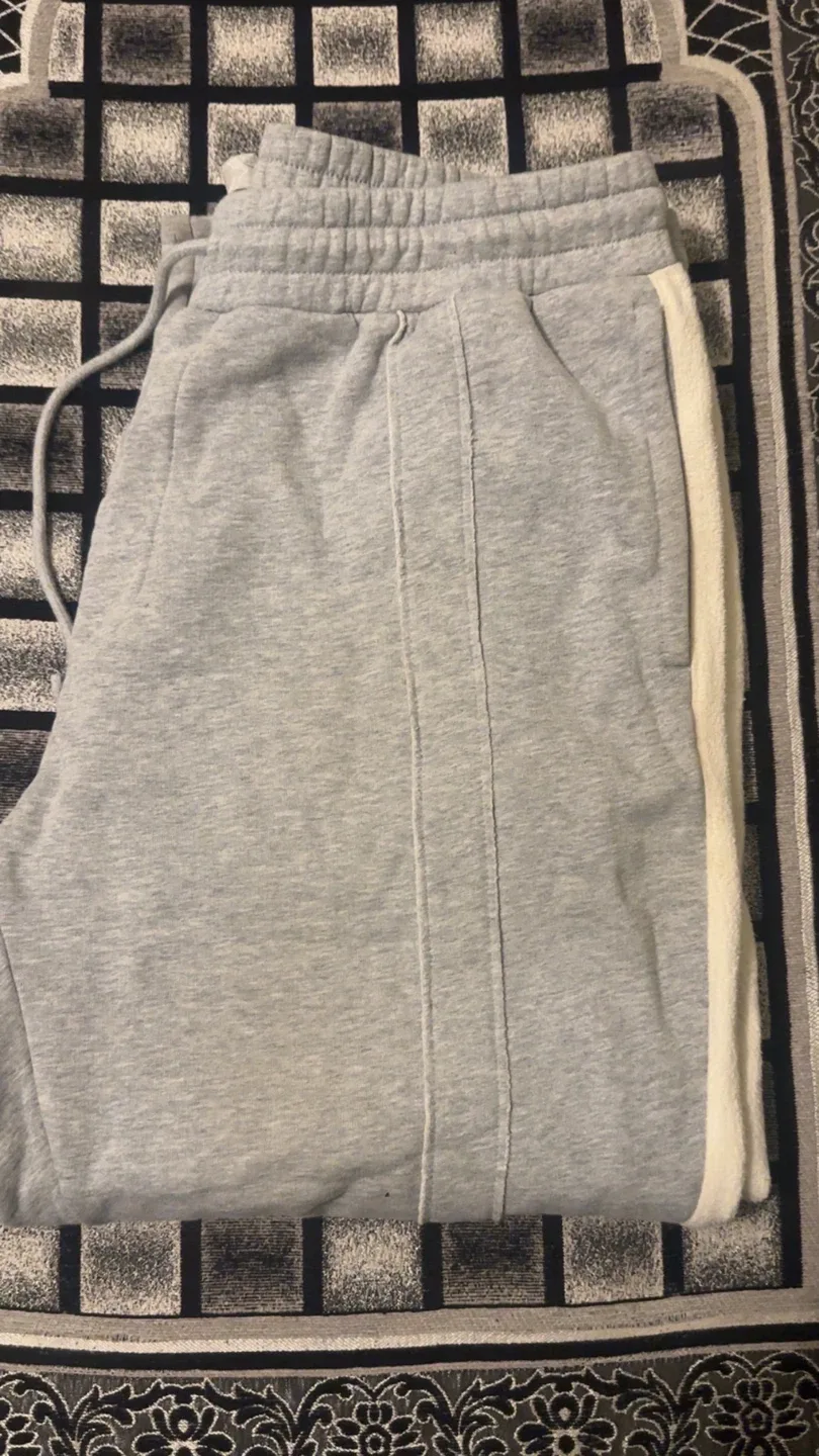 Kith XL sweat pants