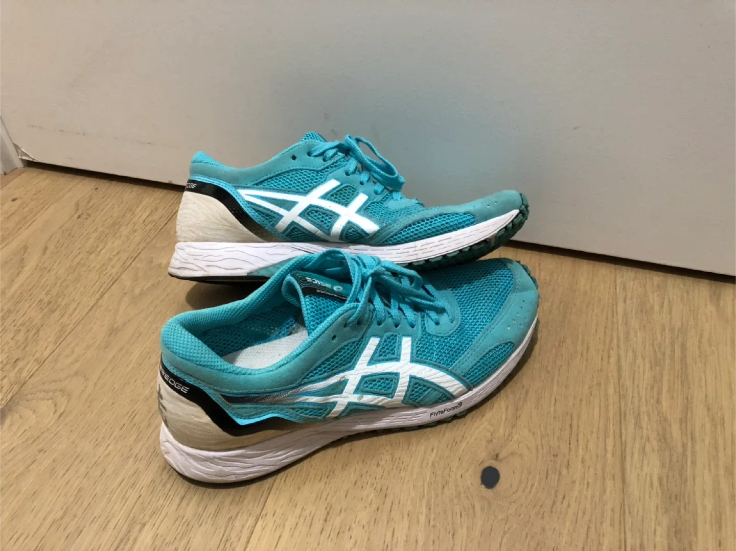Asics Tartheredge Running Shoes - Women Size 7.5