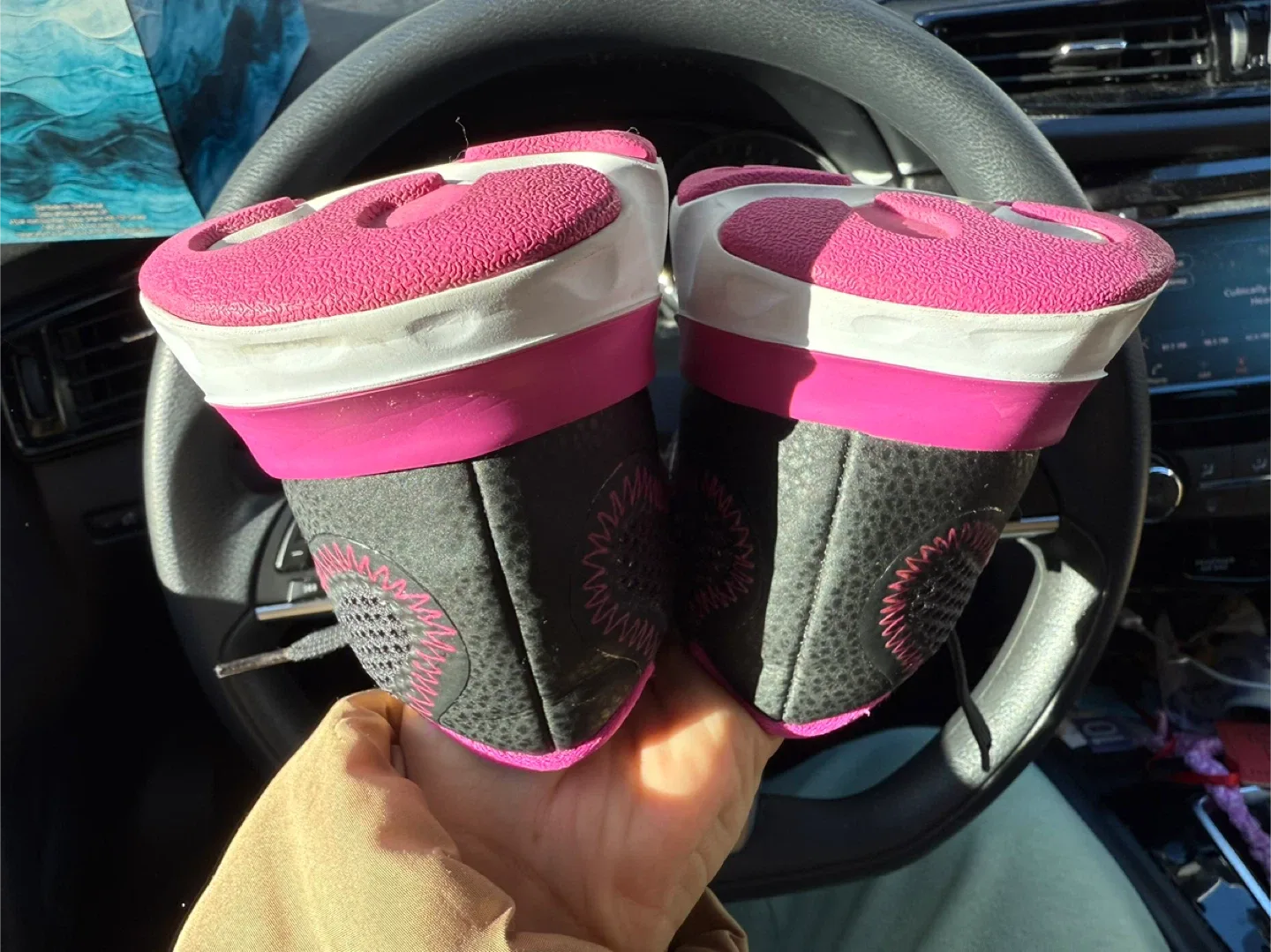 Nike Renew Run 2 - US 7.5 image indicator(3)